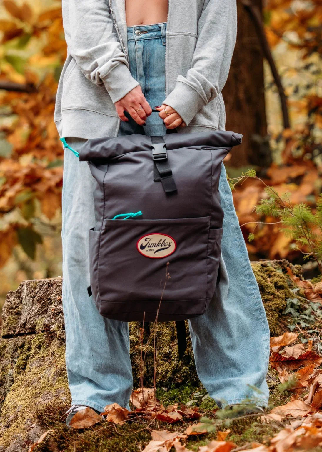 Junkbox_Roamer_Backpack_in_Charcoal_Grey - Junkbox Apparel