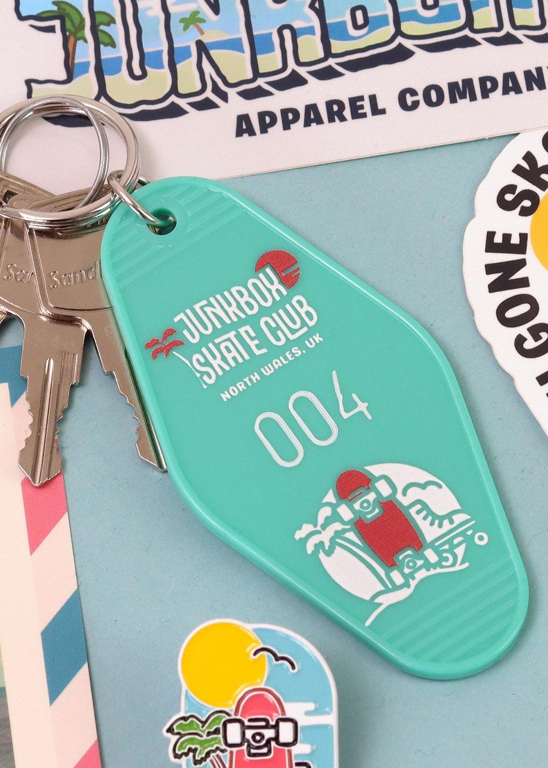 Retro Motel Key Fob in Mint Green - Junkbox Apparel