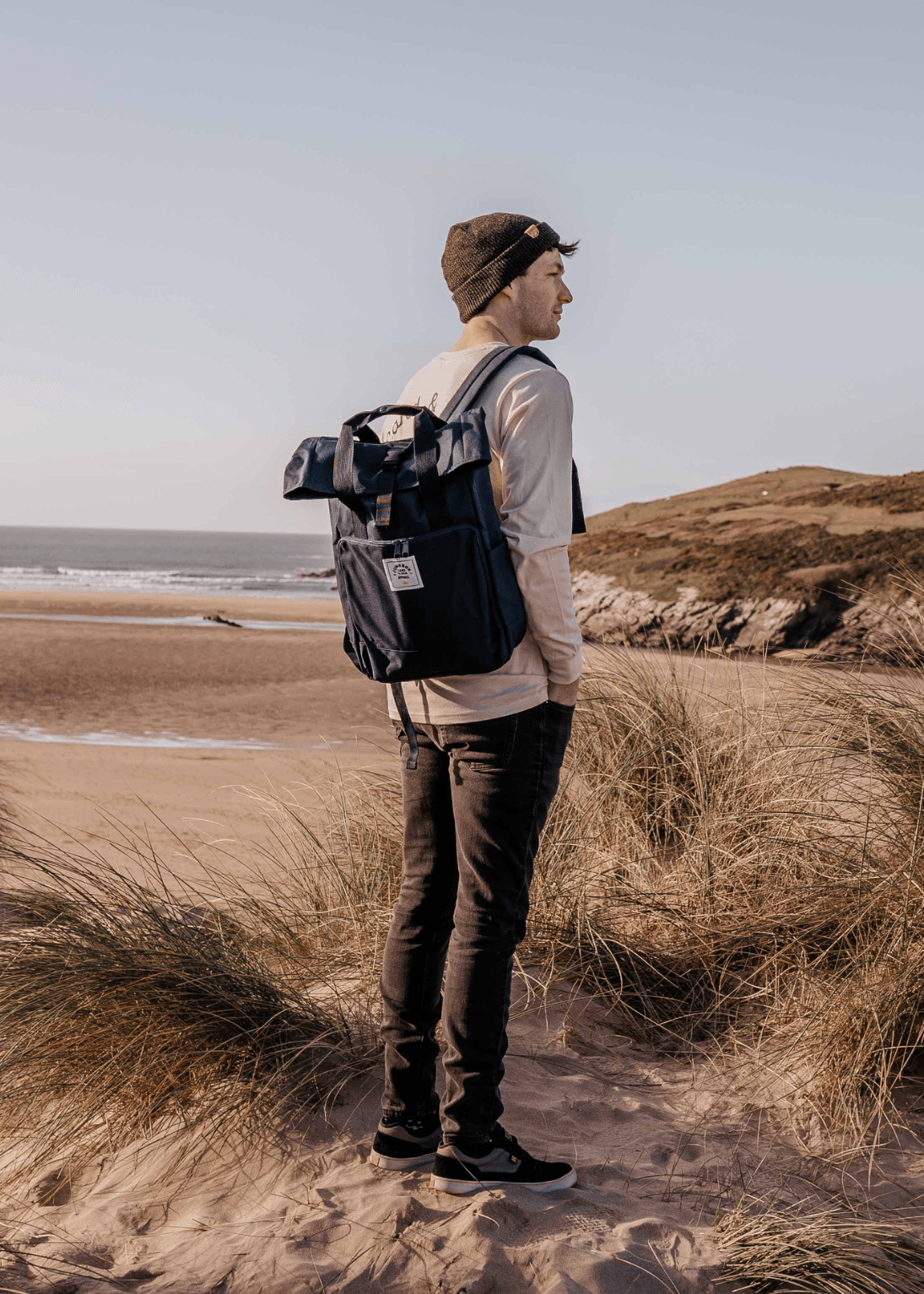 The Traveller' Recycled Laptop Backpack in Navy – Junkbox Apparel