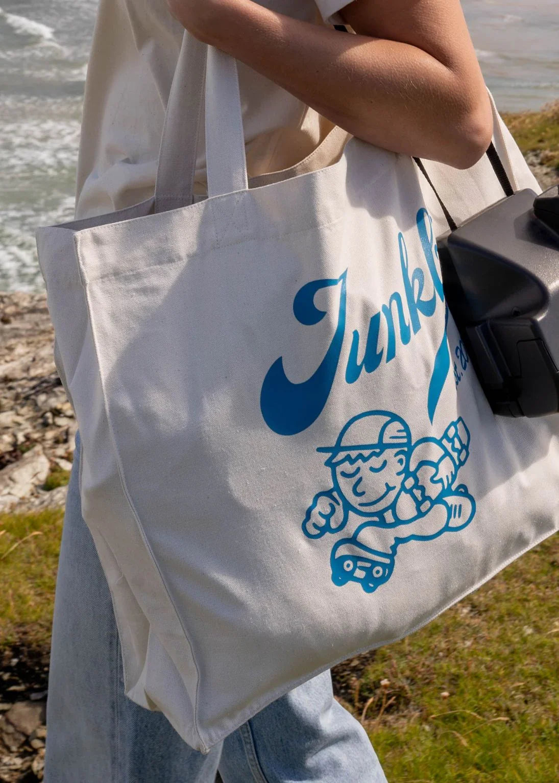 'The Shopper' Organic Recycled Tote Bag in Natural - Junkbox Apparel