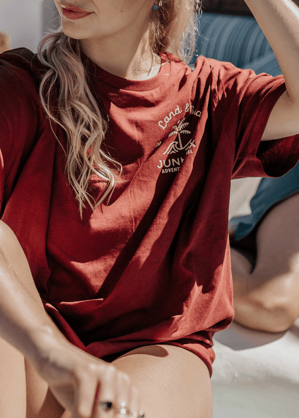 junkbox burgundy classic palm organic unisex tshirt