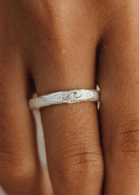 silver engraved wave adjustable ring