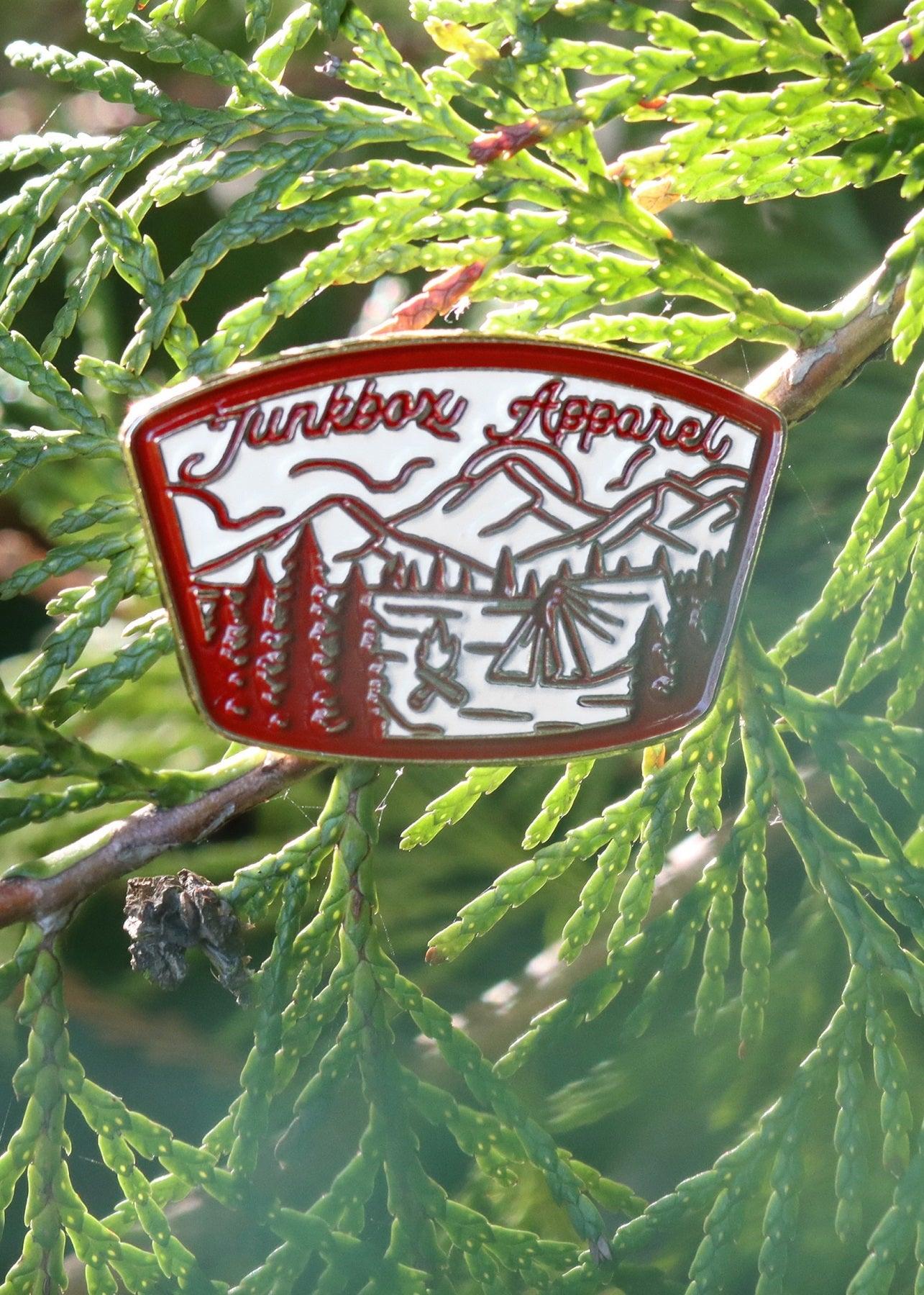 explorers enamel badge