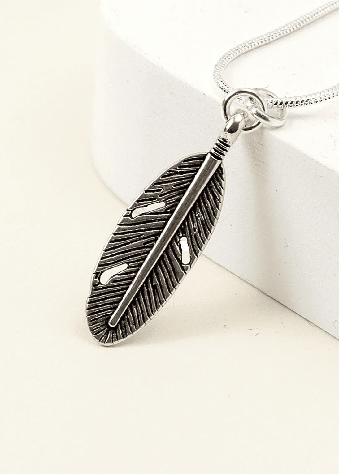 feather-tibetan-silver-necklace-junkbox-apparel-1 - Junkbox Apparel