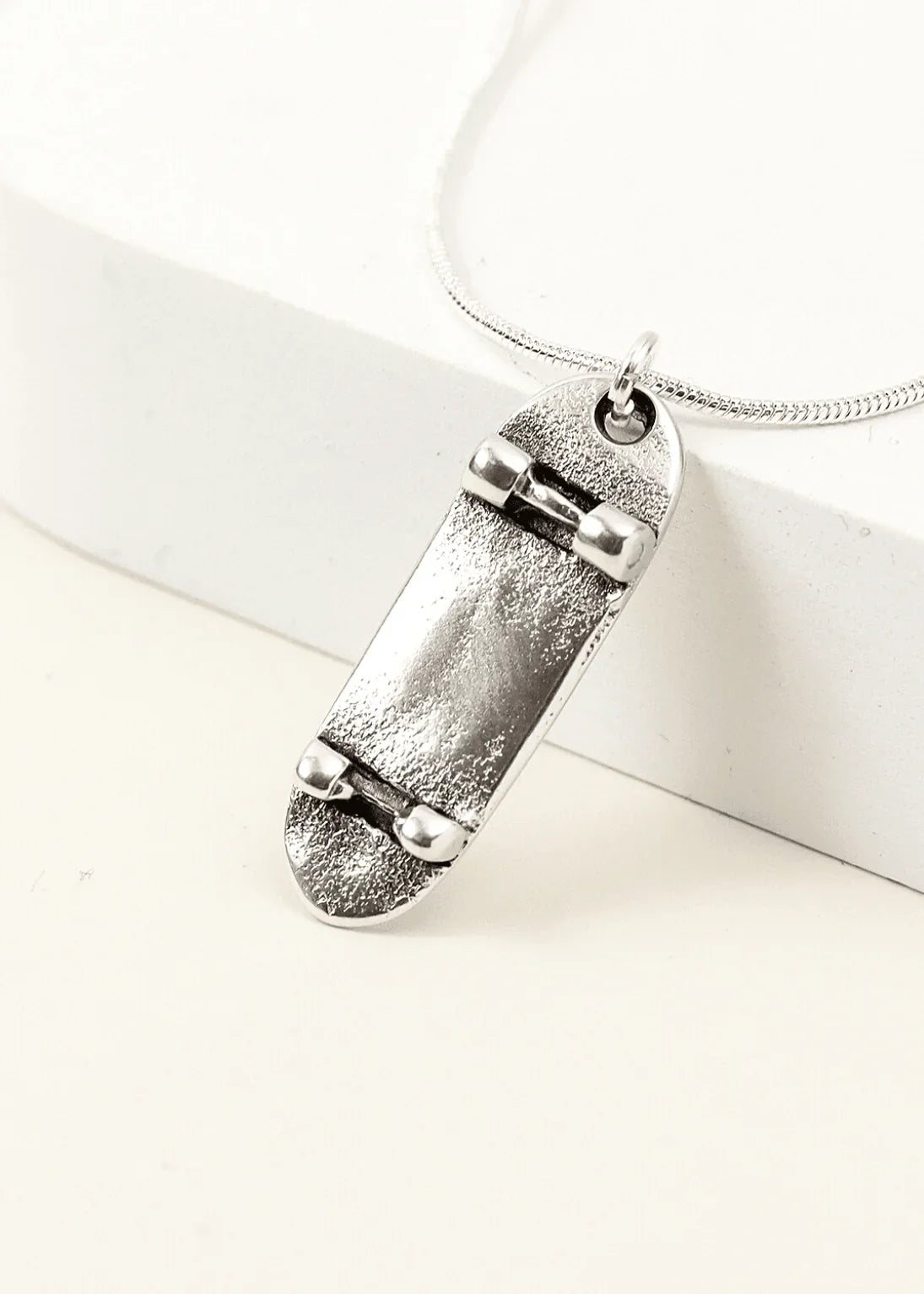 skateboard-tibetan-silver-necklace-junkbox-apparel-1 - Junkbox Apparel