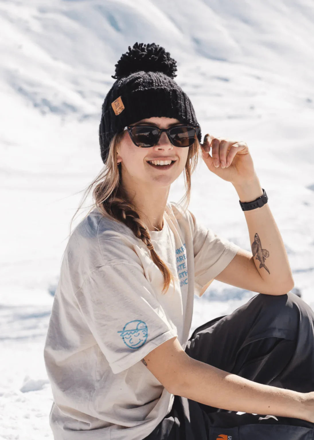 wanderer-pom-bobble-hat-in-black-junkbox-apparel-3 - Junkbox Apparel