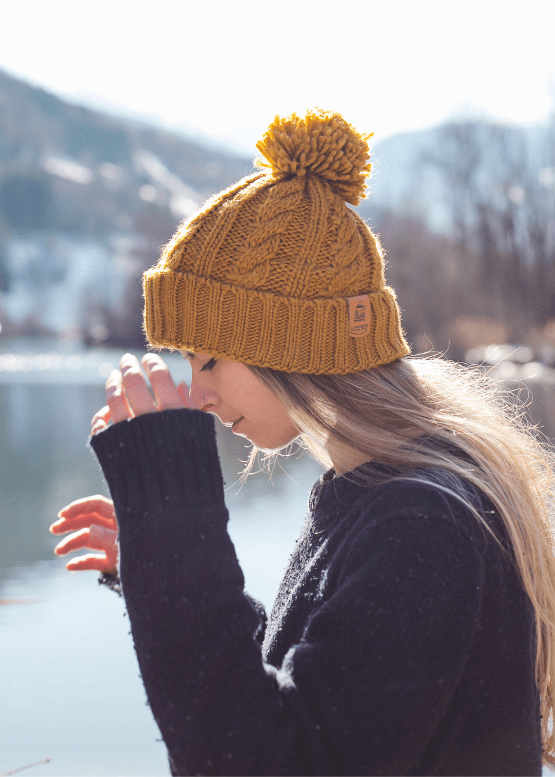 Wanderer Pom Bobble Hat in Mustard Junkbox Apparel